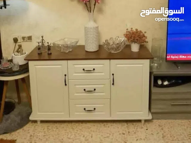 خزانة متعددة الاستخدامات