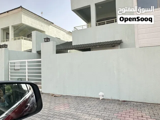 320 m2 5 Bedrooms Villa for Rent in Basra Safat Al Basra Complex