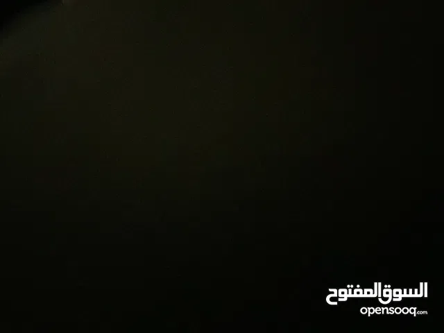 مطلوب كشتات فورد فكتوريا بييج شرط نظاف