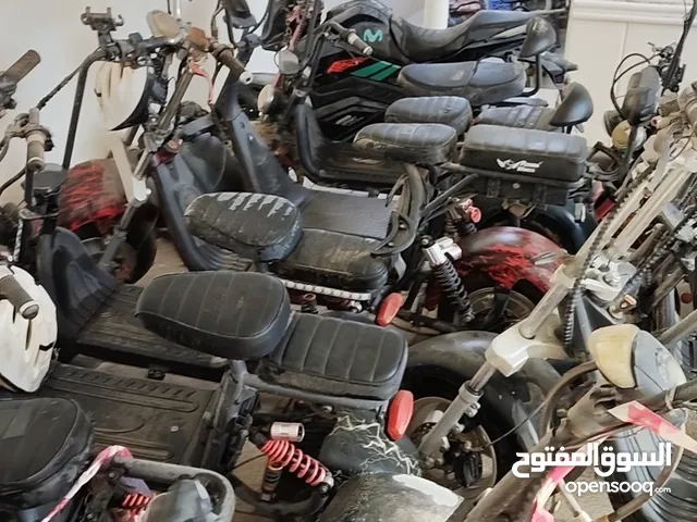 للبيع مجموعة اسكوترات