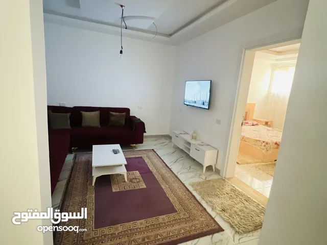 100 m2 2 Bedrooms Apartments for Rent in Tripoli Khalatat St