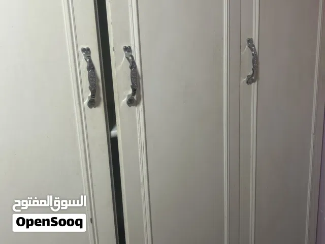 كبت مستعمل للبيع
