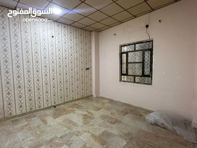 شقة مكتبية ارضية للايجار في منطقة الجزائر