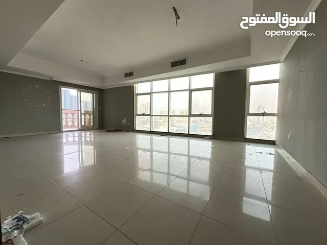 2500 ft 3 Bedrooms Apartments for Rent in Ajman Al Rashidiya