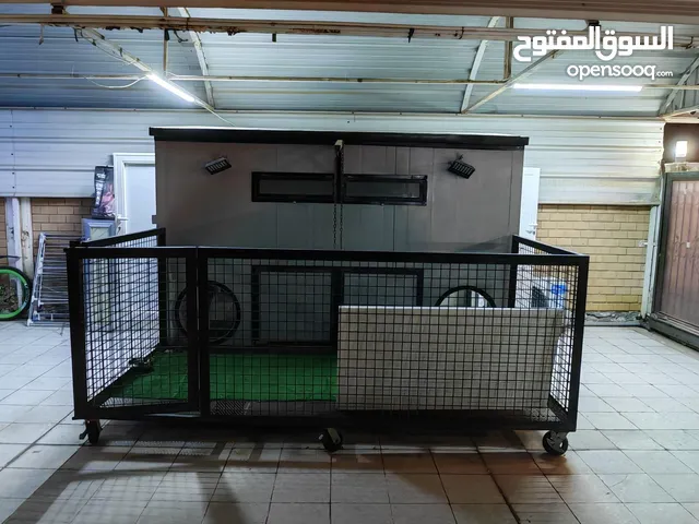 للبيع بيت تفصال للكلاب مع تكيف وشفاطات وكل شي موناقصه شي