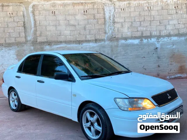 2003 ميتسوبيشي لانسر GLS