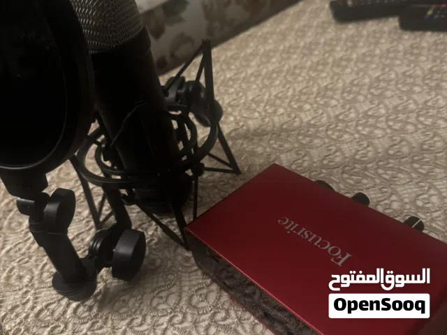 مايك رود ، Rode nt1 5th generation black limited edition ، مايك احترافي وميكسر focusrite scarlet