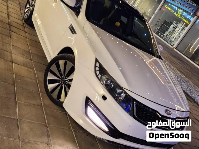 2014 كيا اوبتيما Standard
