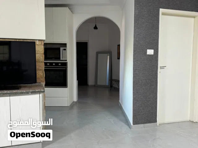 132 m2 3 Bedrooms Apartments for Rent in Ramallah and Al-Bireh Al Tira