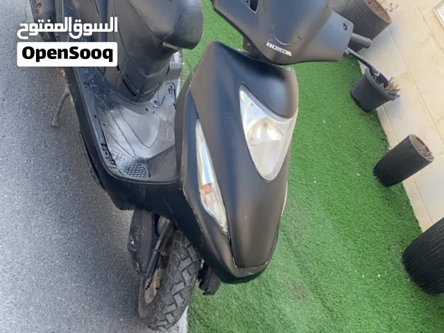 سكوتر هوندا اسود
