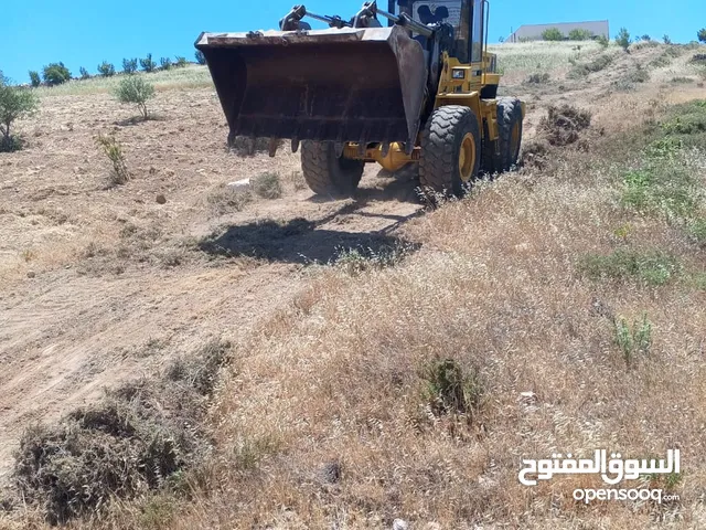جرافه فولفو 93 B فحص مرخصه