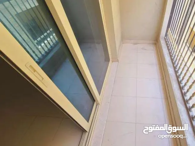 65 m2 3 Bedrooms Apartments for Rent in Sharjah Muelih