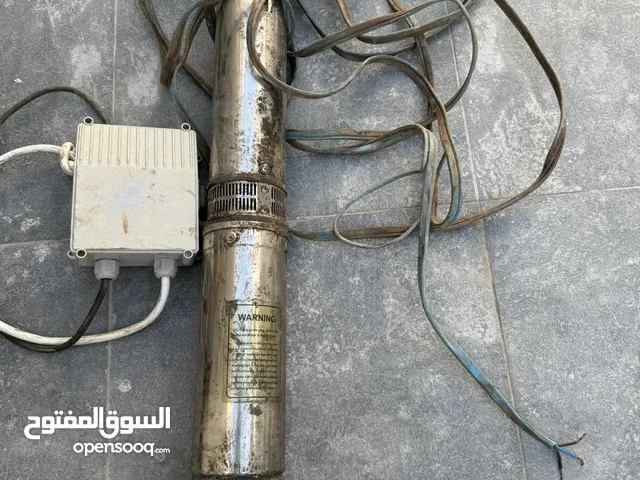 مضخة المياه بومبه غاطسه 1حصان حاجة نضيفه