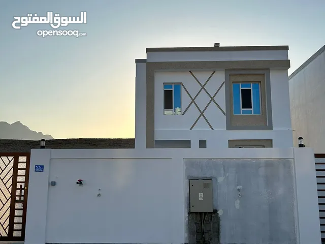 238m2 3 Bedrooms Villa for Sale in Muscat Amerat