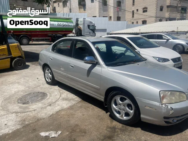 هيونداي افانتي XD اوتاماتيك ماتور 1600 بنزين  تامين و ترخيص فعال لنهاية السنة
