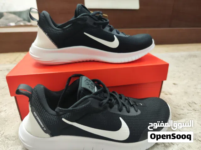 حذاء نايكي أوروبي أصلي جديد 41 NIKE FLEX EXPERIENCE RUN