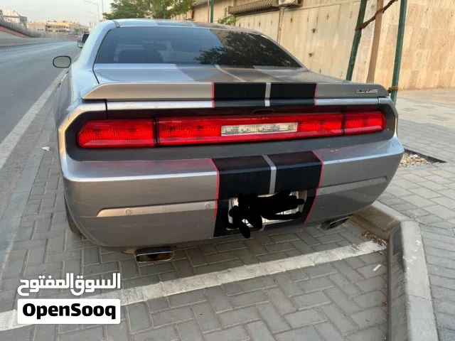 قطع دوج تشالنجر للبيع srt