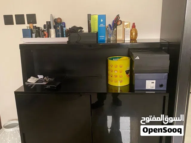 وحدة تخزين / بوفيه صغير