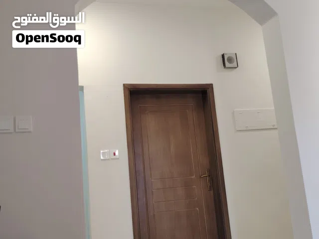 شقه للبيع في صلاله في منطقه الحصيله