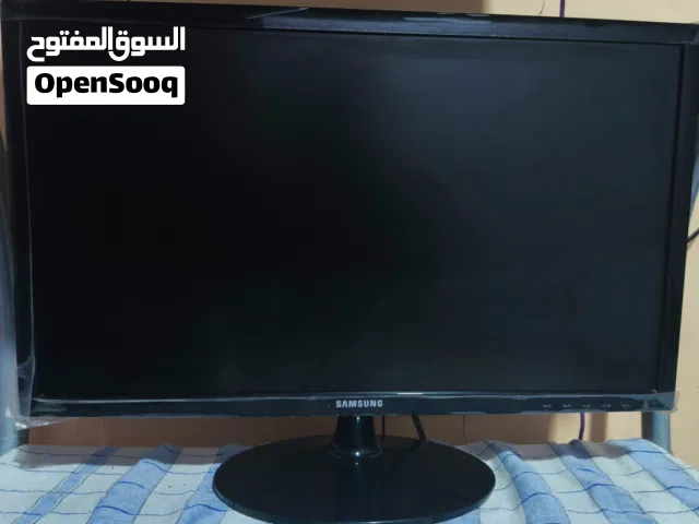 24 Samsung monitors for sale in Basra