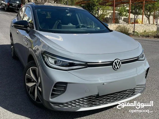Volkswagen VW ID4 Crozz Pro 2021 استعمال شخصي فقط و فحص كامل للبيع