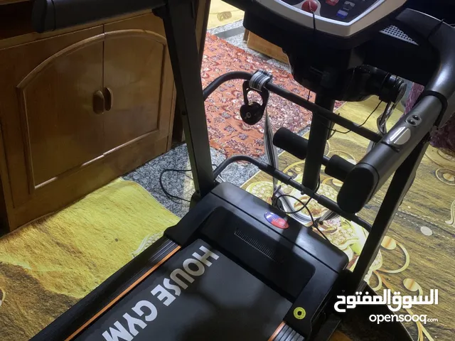 جهاز جري مستعمل مع كامل المواصفات