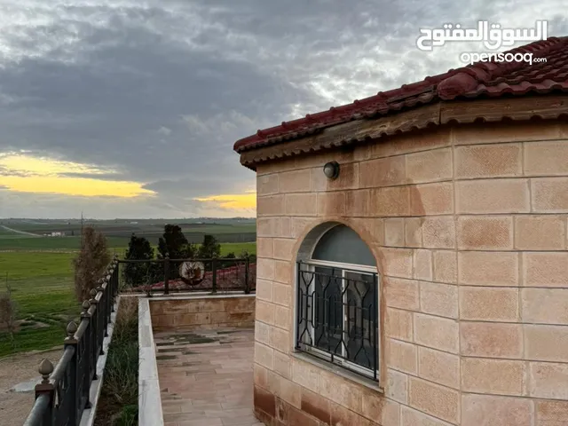3 Bedrooms Farms for Sale in Amman Um Rummanah