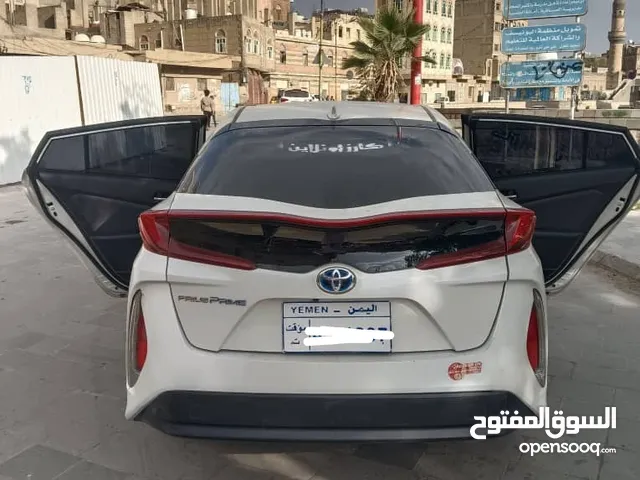 احدث سياره بترول  وكهرباء في اليمن مع مواصفات خيالية و اقتصادية جدااااا تويوتا بريوس برايم 2018