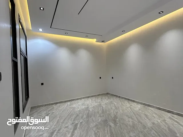 161 m2 5 Bedrooms Apartments for Rent in Al Madinah Al Mabuth