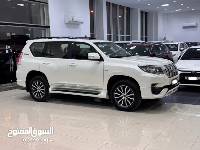 Toyota Prado TX-L 2022 (White)