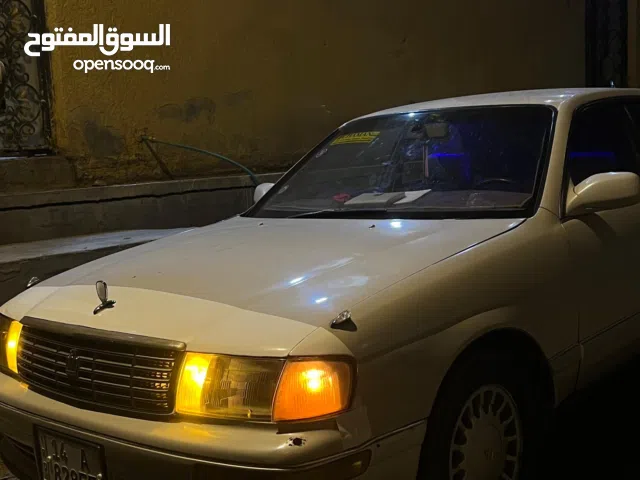 كراون بطة مديل 1995