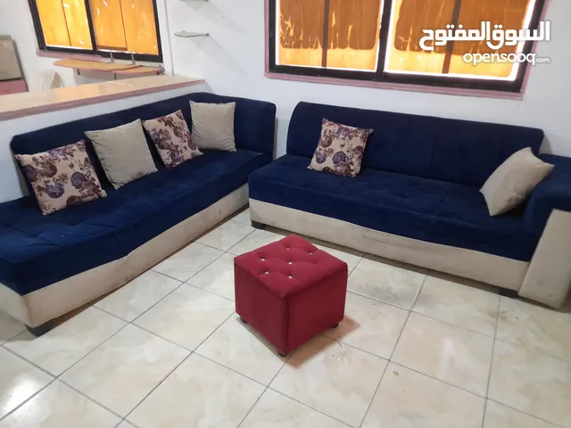 طقم كورنر للبيع مع أغراض أخرى تصلح للبيت او صالون سيدات البيع بداعي السفر