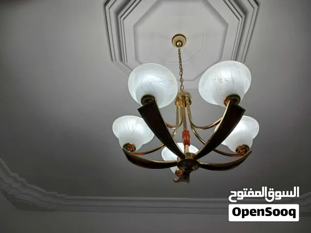 ثرية نظيفة للبيع