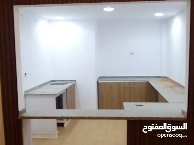 محل للبيع متشطب الترا سوبر لوكس في المعادي
