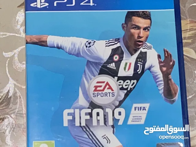 CD FiFA19 FOOTBALL game