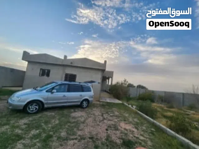 استراحة للبيع بمنطقة زريق على البحر