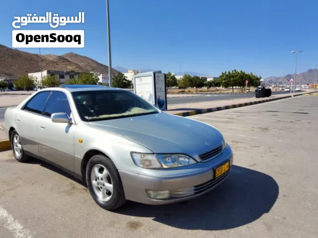 للبيع لكسز es300