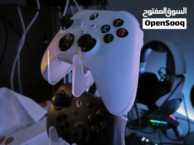 كنترولر للاكس بوكس و البي سي  شنطه مخصصه للاكس بوكس سيريس اس