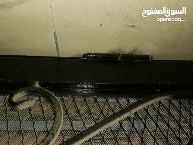 باب حديد حالة الجديد مقاس 2×1 م