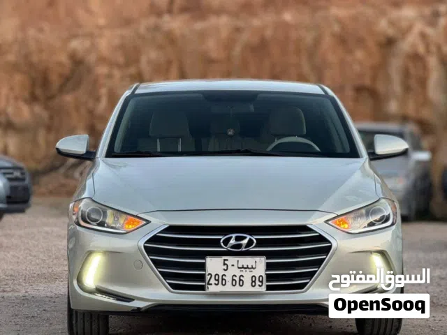 *Hyundai Elantra
