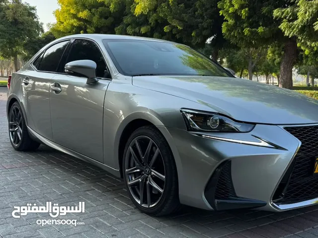 لكزس is 300 للبيع