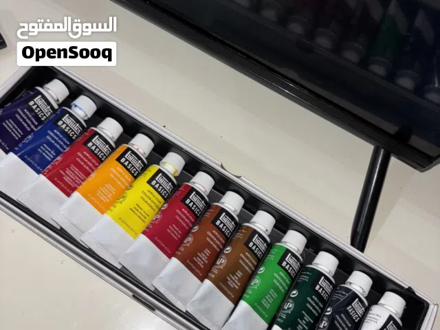 صبغ  الوان مستخدم منه شوي