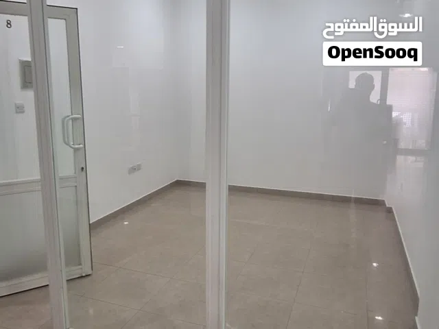 مكتب تجاري في حولي