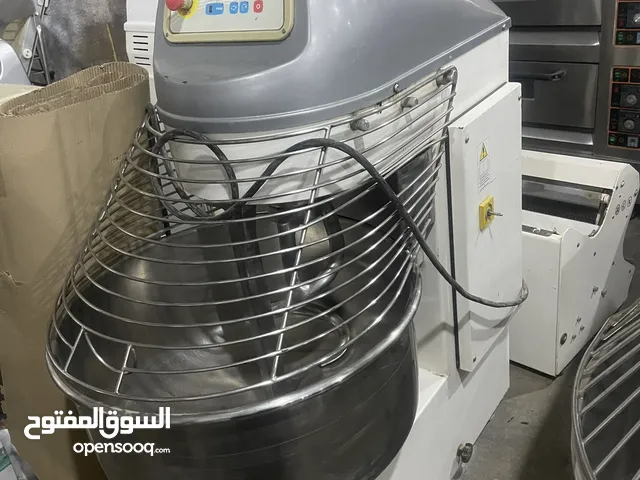 معدات مطاعم ومخابز