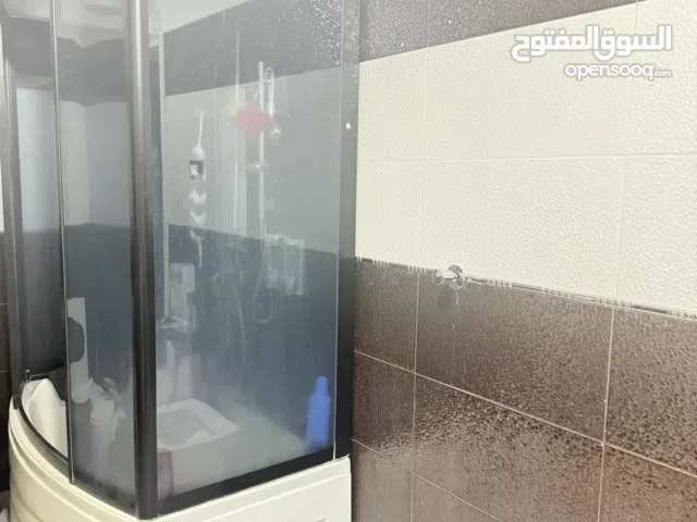 للبيع بوكس دوش للحمام بسعر 100 دينار فقط