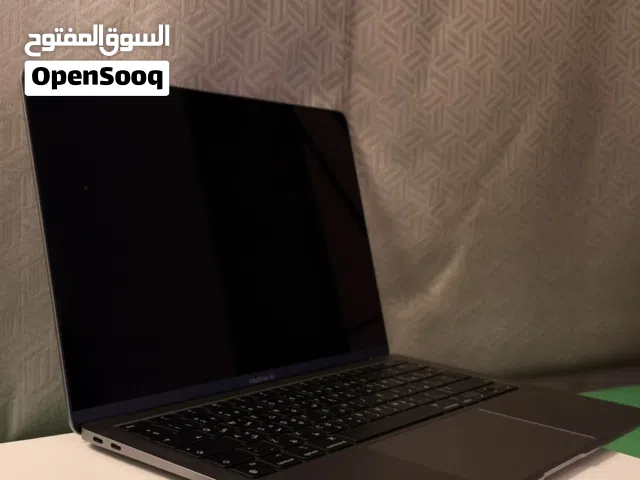 Apple MacBook Air M1