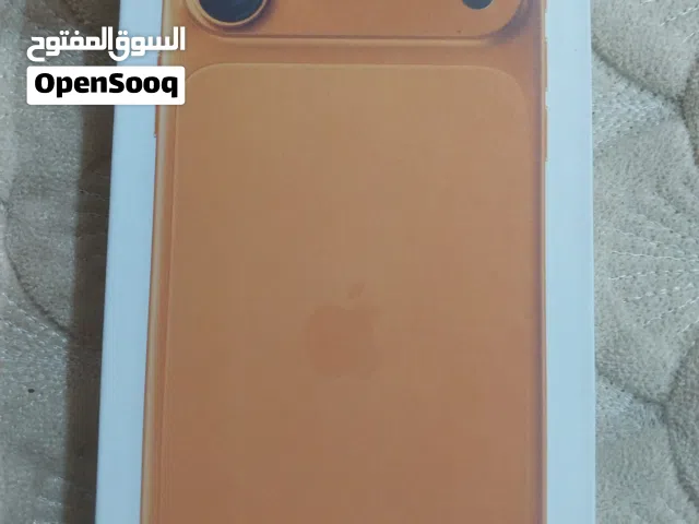 ابل 17 برو ماكس
