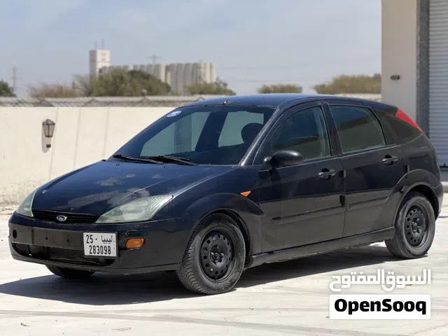 2002 فورد فوكس Standard