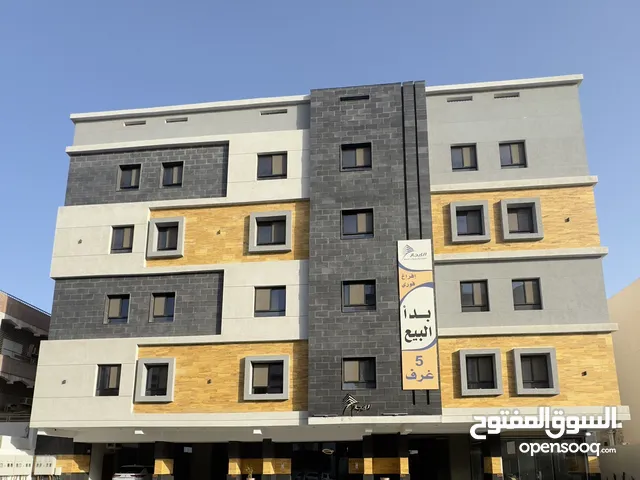 160 m2 5 Bedrooms Apartments for Sale in Jeddah Al Aziziyah