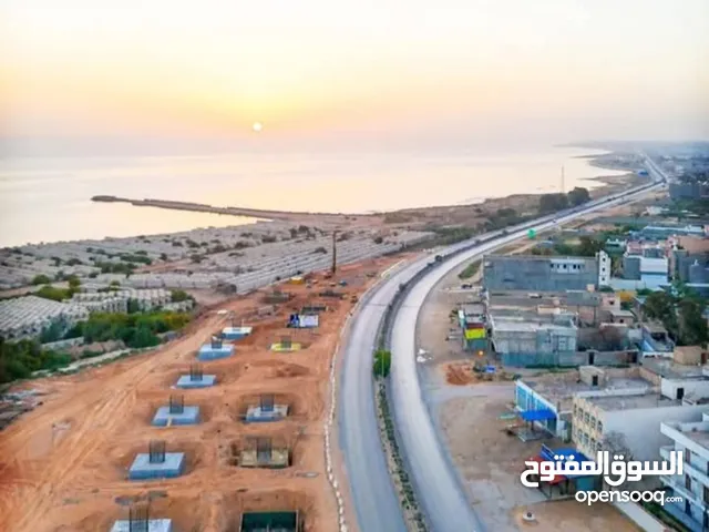 تاجوراء _ وسط المدينة _ بالقرب من شاطئ البحر